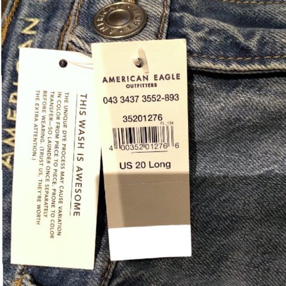 NWT American Eagle Ripped 90s Boyfriend Light Indigo High waist Distressed Jeans - Picture 12 of 16